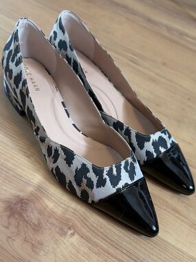 🆕Cole Haan Women's Leopard Print Pointed Toe Flat Low Pumps Black Like New 10.5